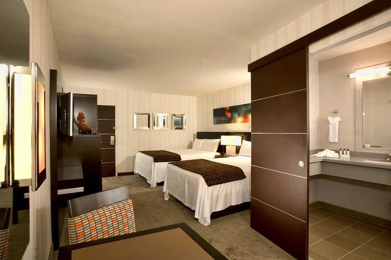 الشقق الفندقية Gold Coast Casino By The Strip لاس فيغاس